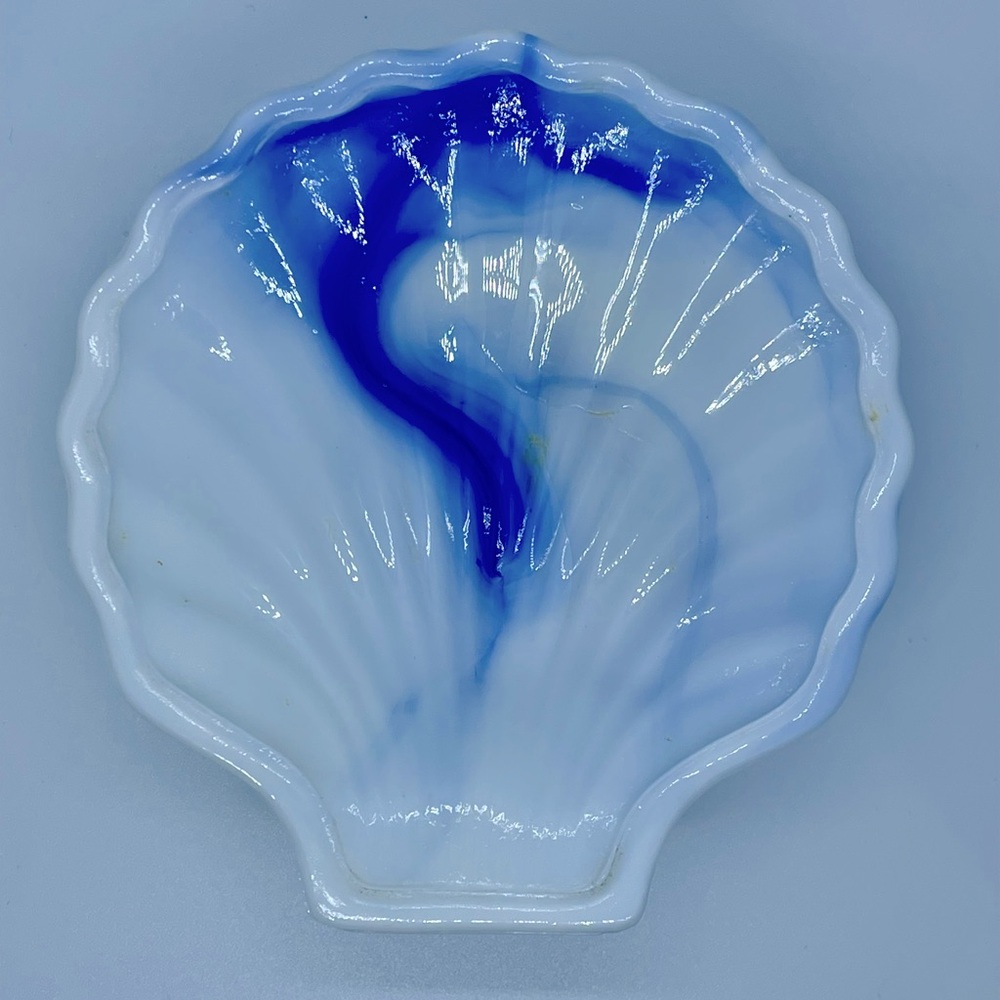 Vintage slag glass akro trinket dish
